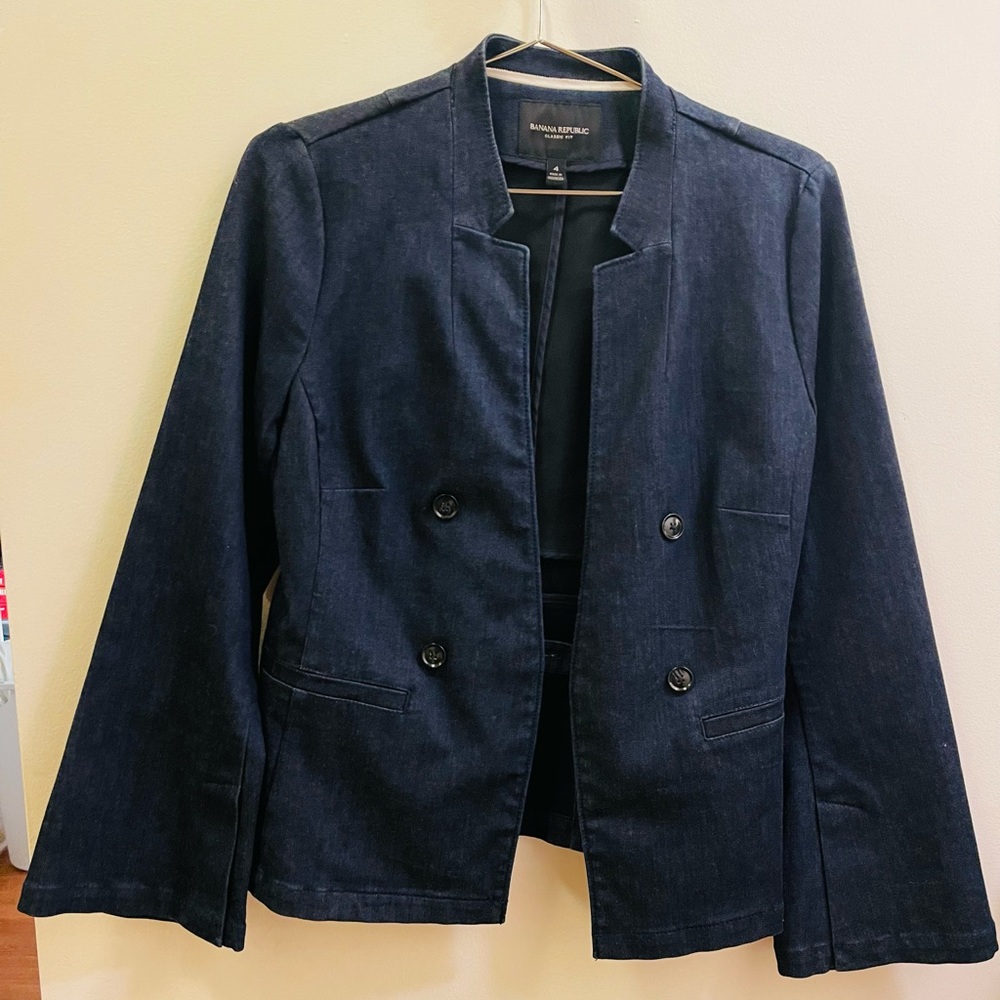 Banana Republic Bell Sleeve Classic Fit Denim Jacket